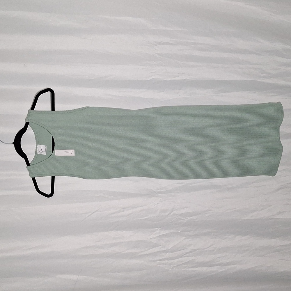 Livi Active Mint Green Midi Dress